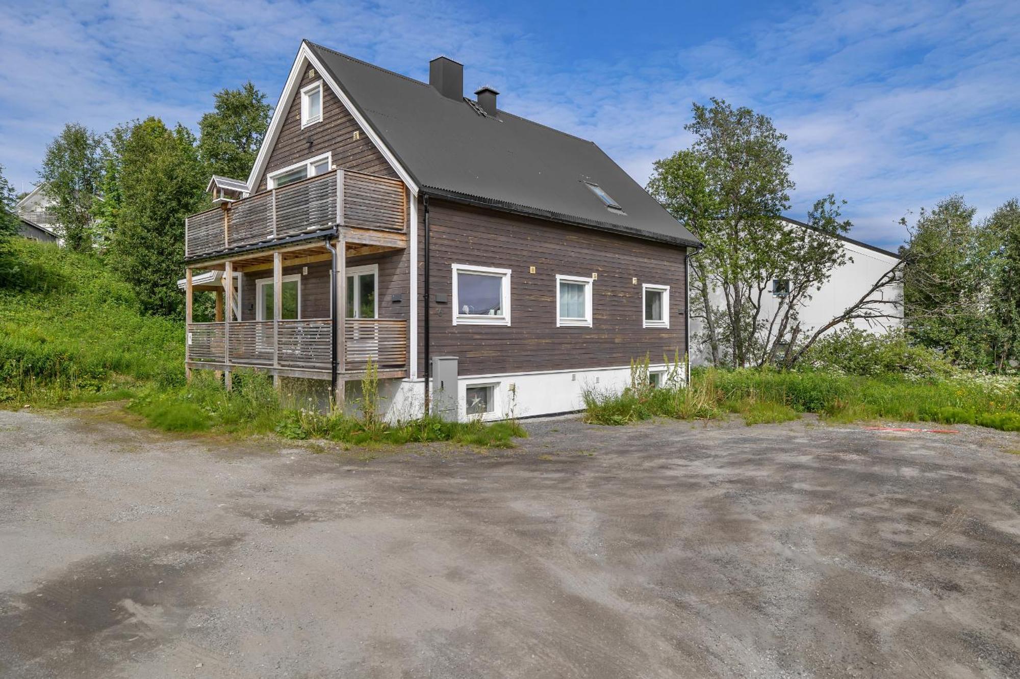 Apartment W Walking Distance To Tromso City Center ภายนอก รูปภาพ